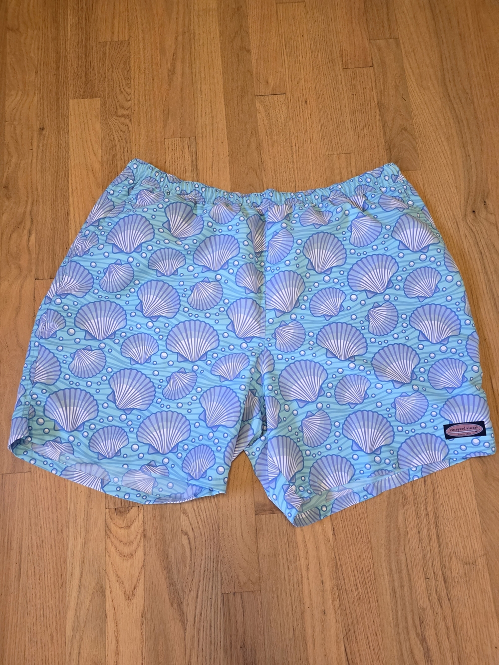 Vineyard Vines Mens Swim Trunks 2xl Seashell Print